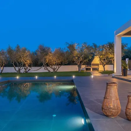 Elysian Villa Amoudi